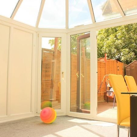 Welcome Home Twin Bedroom Near Heathrow Airport, London Yiewsley 外观 照片